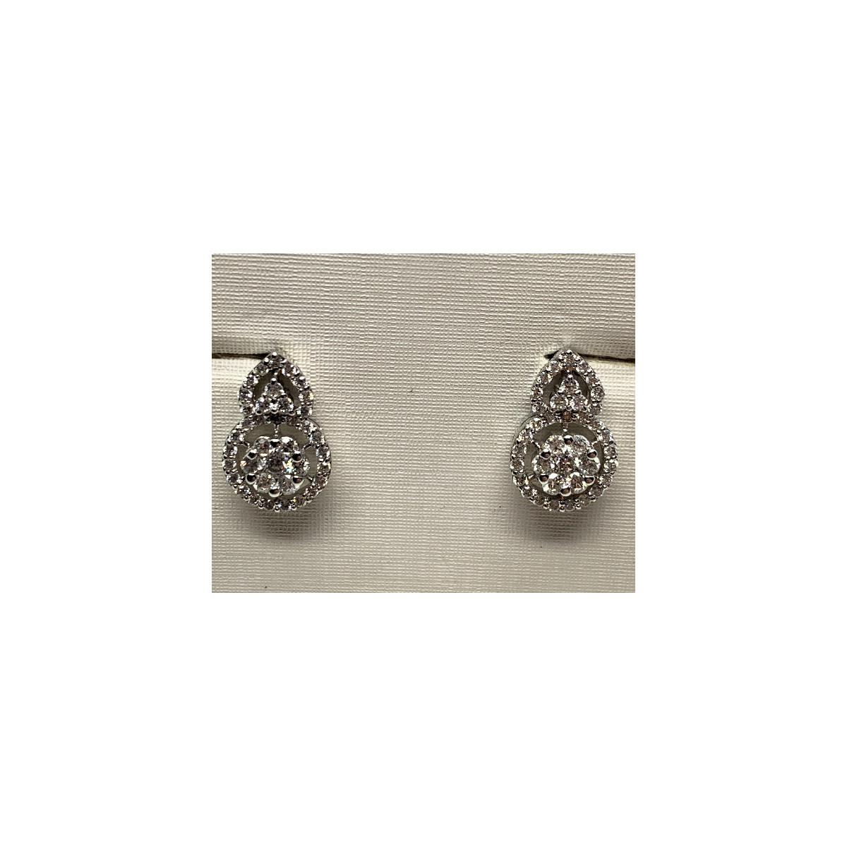 Par Aros Circulo Punt de Oro Blanco - 1-979769 0,70KT