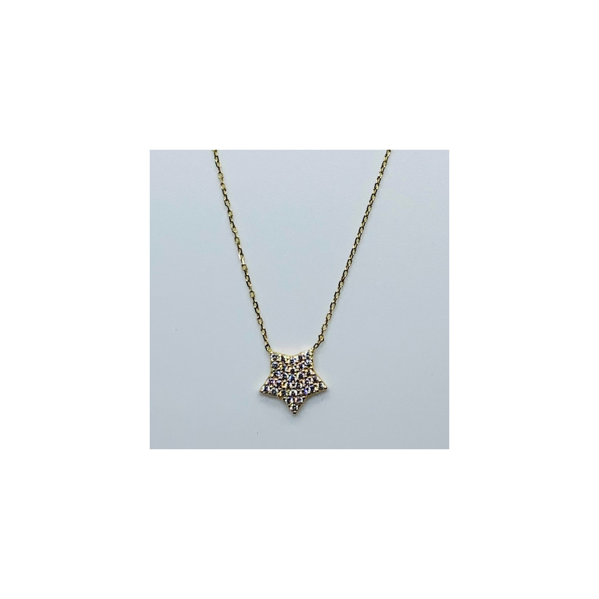 Cadena con Pendiente Estrella de Oro Cic - 1,80 +20$
