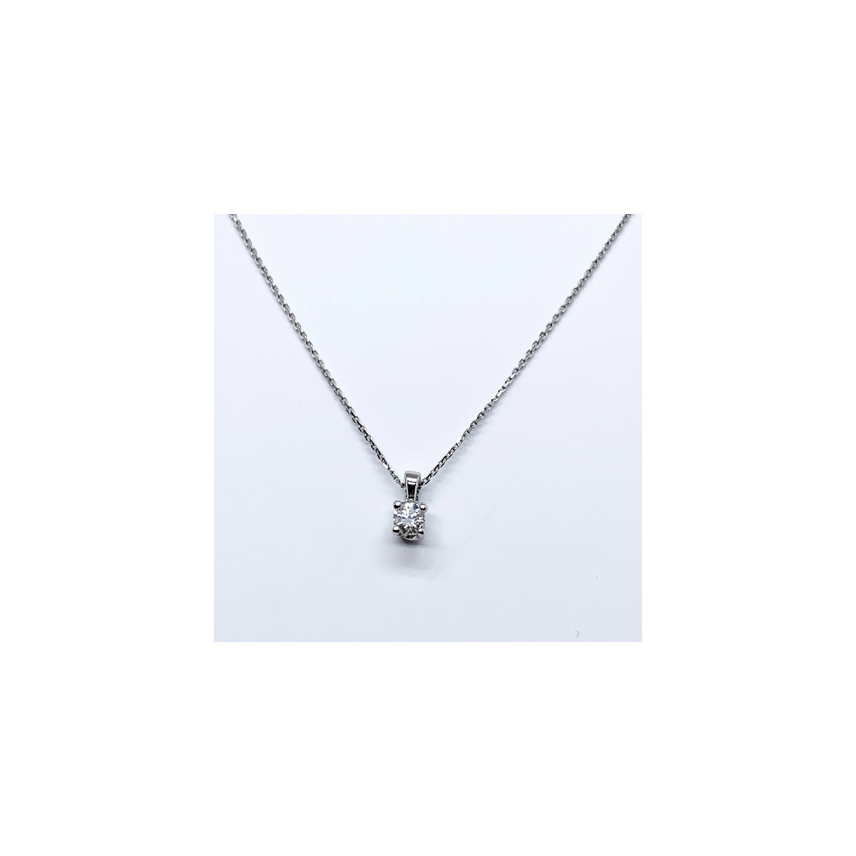 Pendiente de Oro conDiamante1,50gr0,10pt - 1,50 0,10PT
